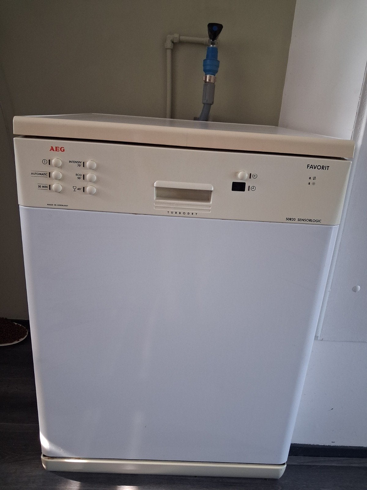 AEG Favorit 50820 Sensorlogic vaatwasser, Witgoed en Apparatuur, Vaatwasmachines, Ophalen, Gebruikt, Kort programma, 85 tot 90 cm