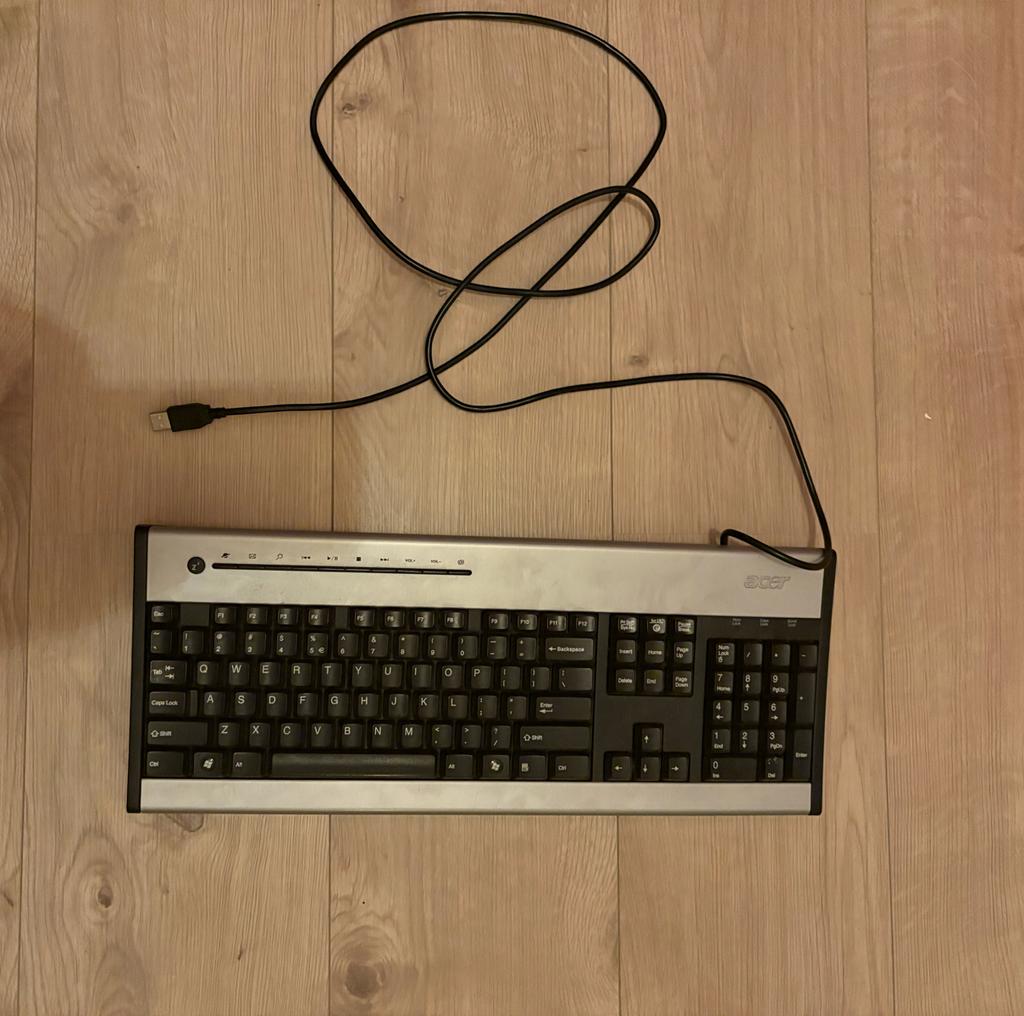 Acer Toetsenbord met USB aansluiting- Klepje defect, Computers en Software, Toetsenborden, Ophalen, Qwerty, Gebruikt, Bedraad