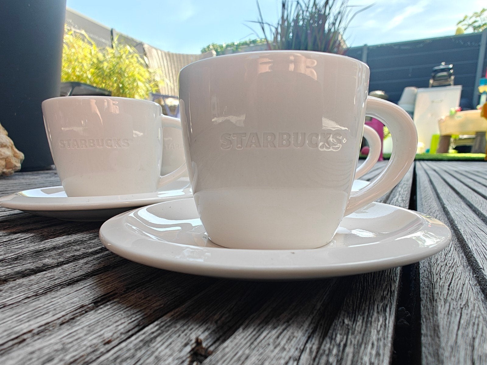 Set van 4 Starbucks espresso kopjes met schotels, Huis en Inrichting, Keuken | Servies, Keramiek, Ophalen of Verzenden, Zo goed als nieuw