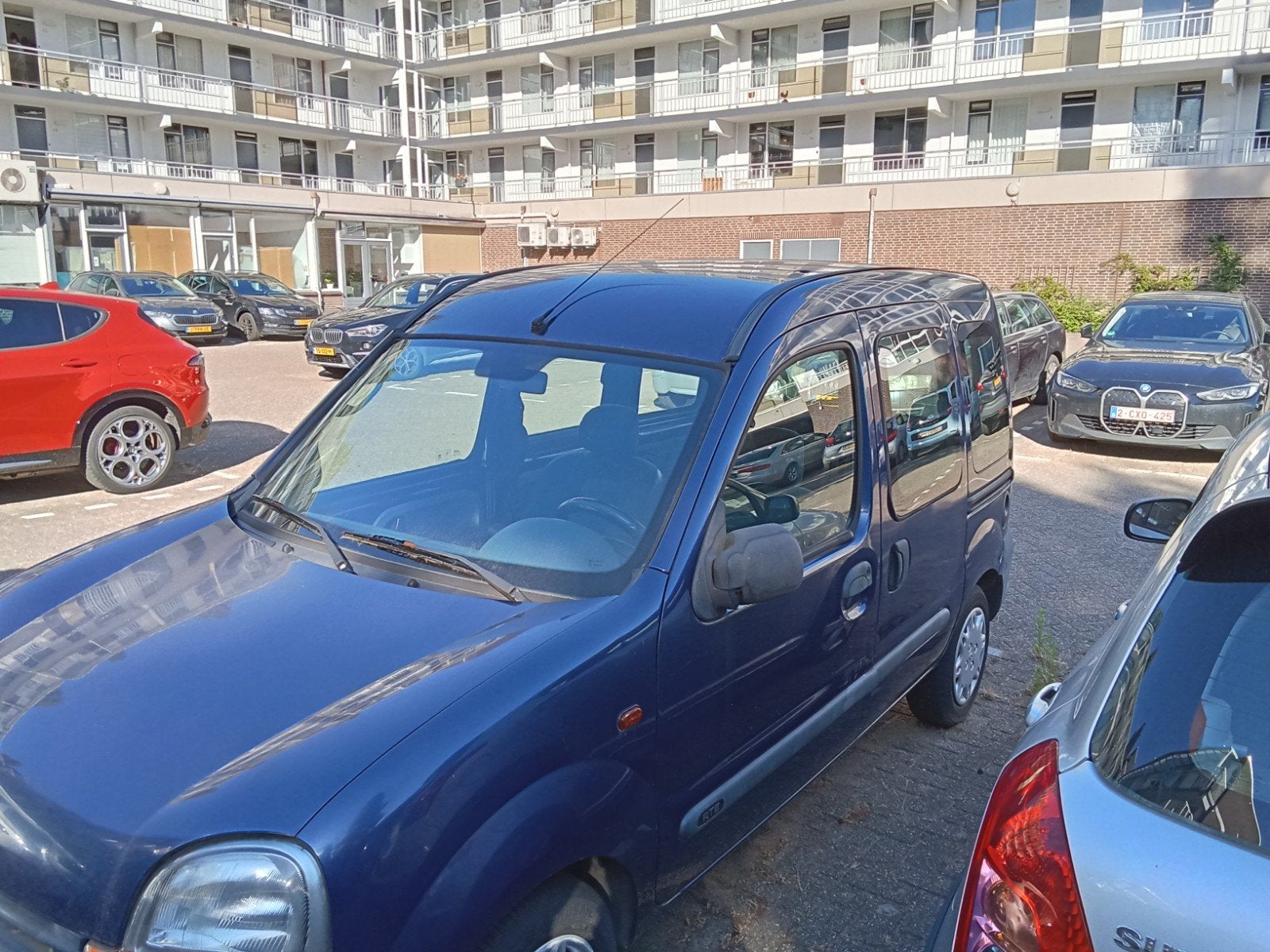 Renault Kangoo jaar 2000, Ophalen