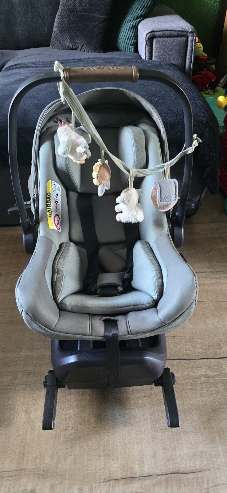 Nuna Pipa next autostoel groen + isofixbase, Kinderen en Baby's, Autostoeltjes, Verstelbare rugleuning, Zo goed als nieuw, Isofix
