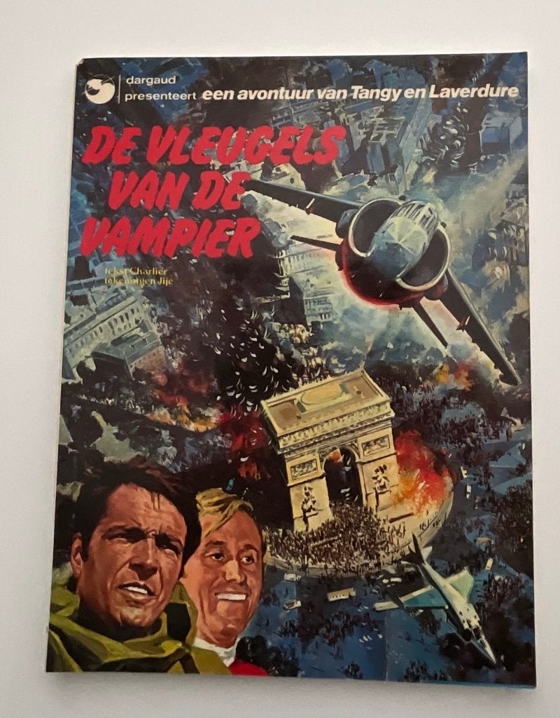 Tango en Laverdure nr 13, Boeken, Stripboeken, Eén stripboek, Ophalen of Verzenden, Gelezen