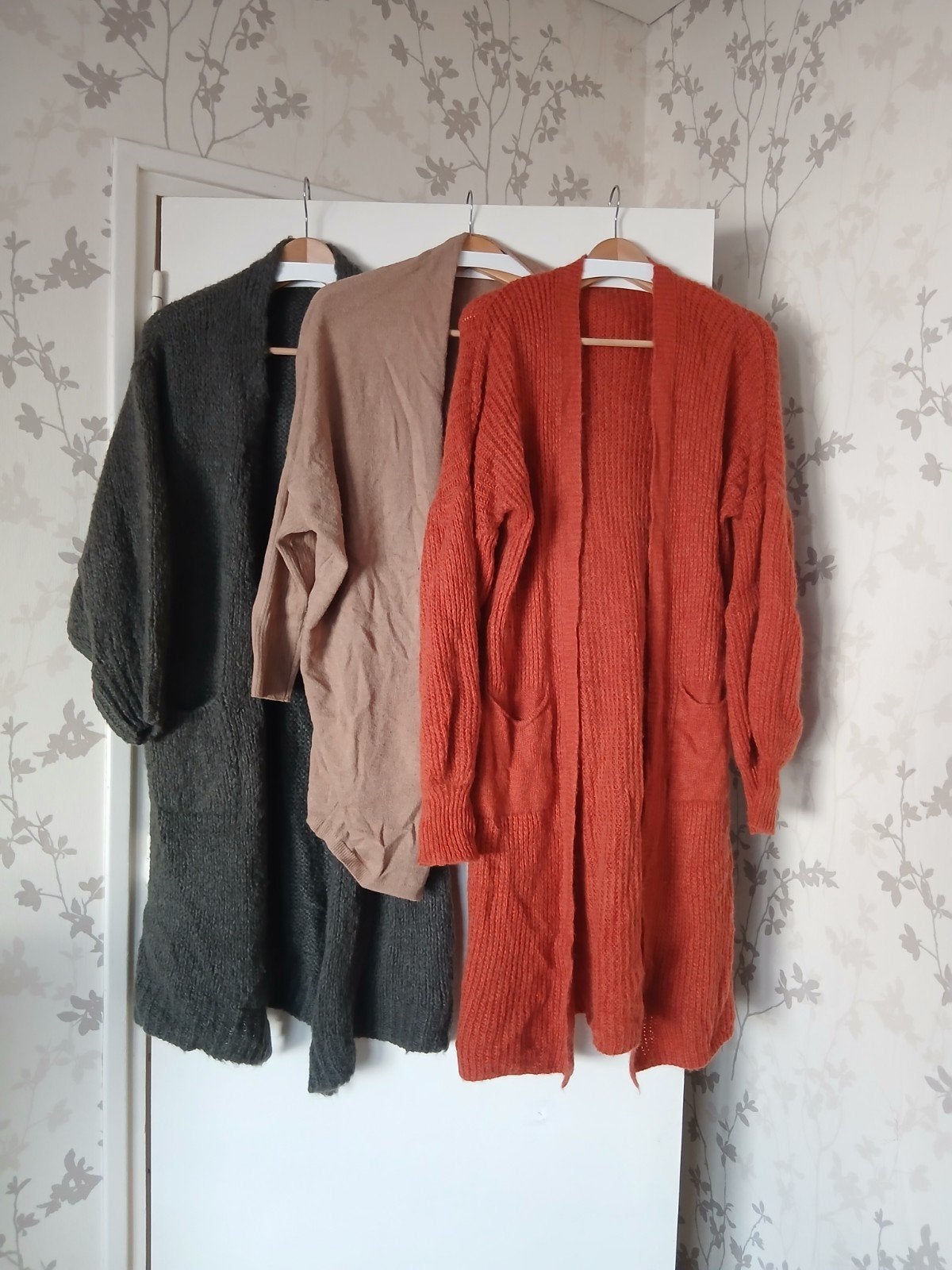 Diverse Dames Vesten - Verschillende Kleuren en Maten, Ophalen, Zo goed als nieuw
