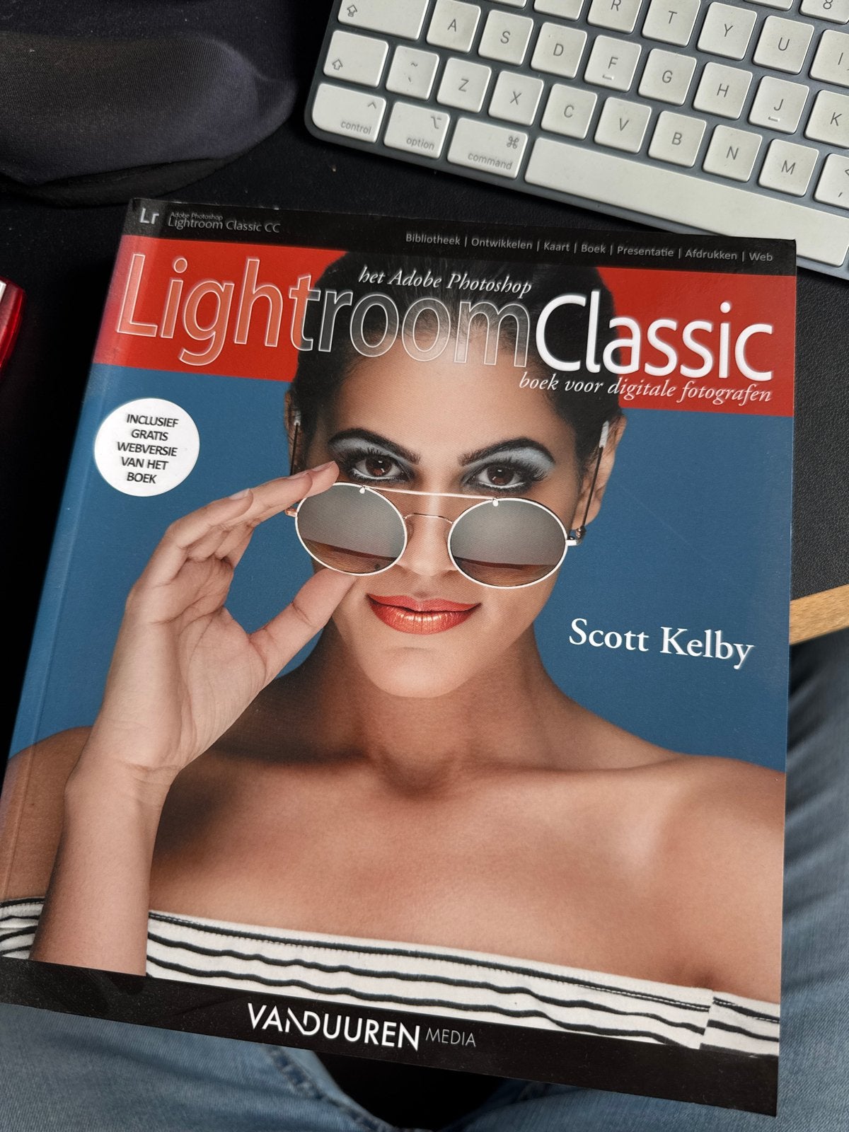 Lightroom Classic CC boek van Scott Kelby, Ophalen of Verzenden, Gelezen, Techniek