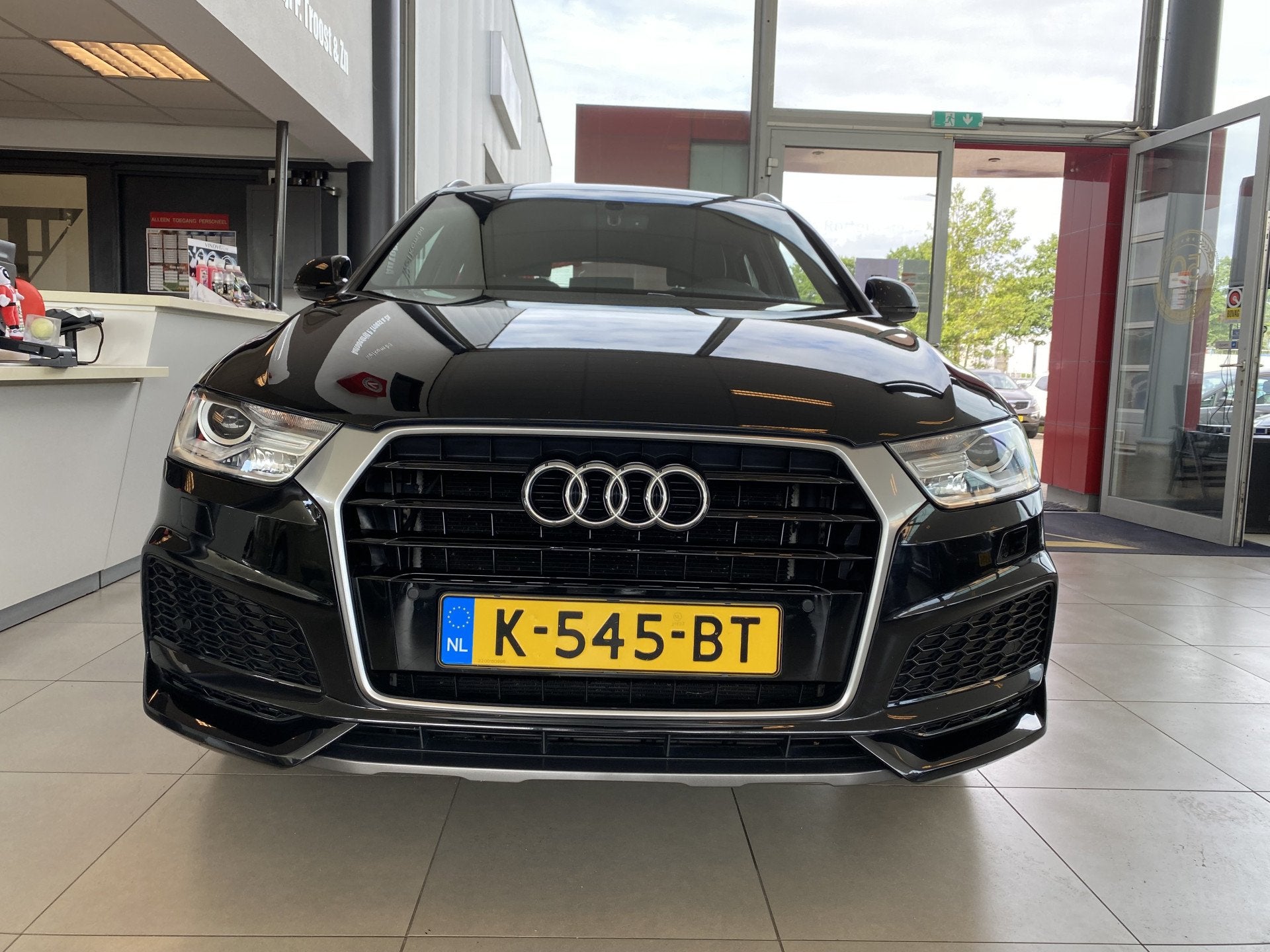 Audi Q3 1.4 TFSI CoD S-LINE Design Pro Line PlusAutomaat,Nav, Auto's, 12 maanden, Euro 6, 4 cilinders, Zwart