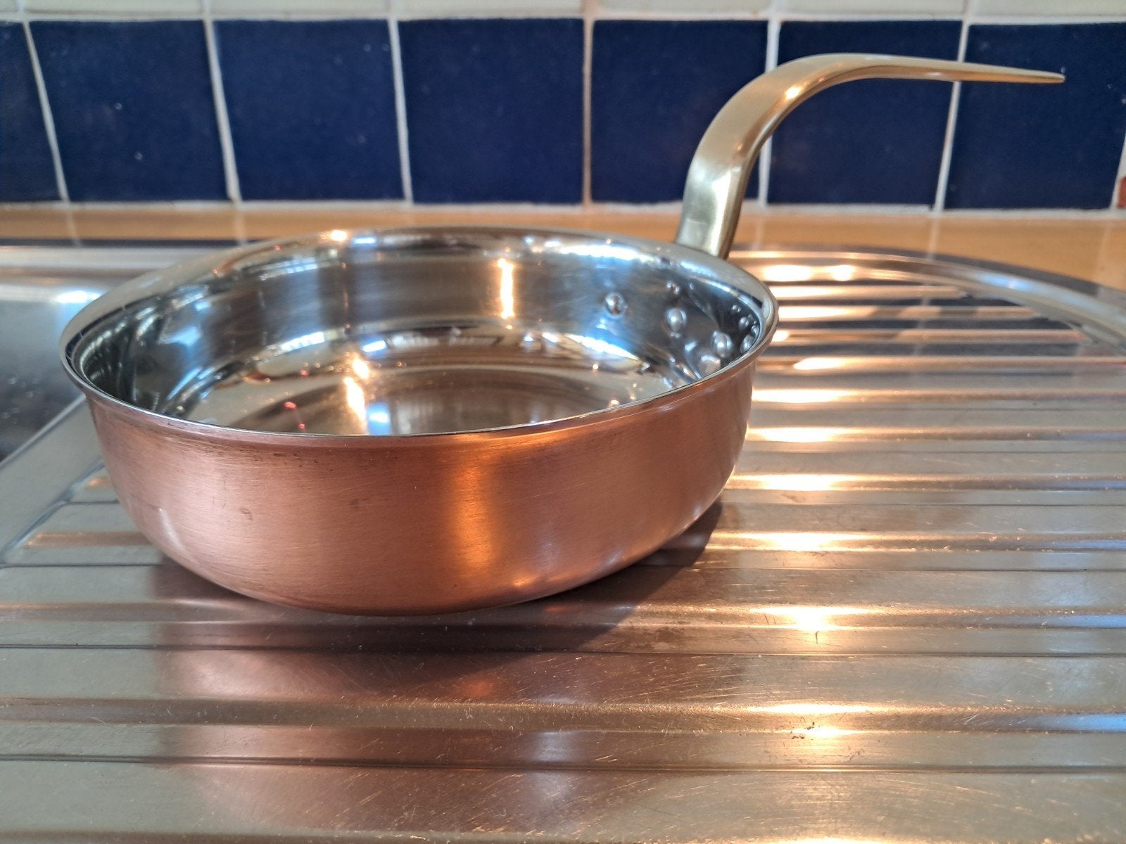 INOCUIVRE sauteerpan koper/ staal 16 cm izgs, Huis en Inrichting, Ophalen of Verzenden, Met handvatten, Overige merken, Koper
