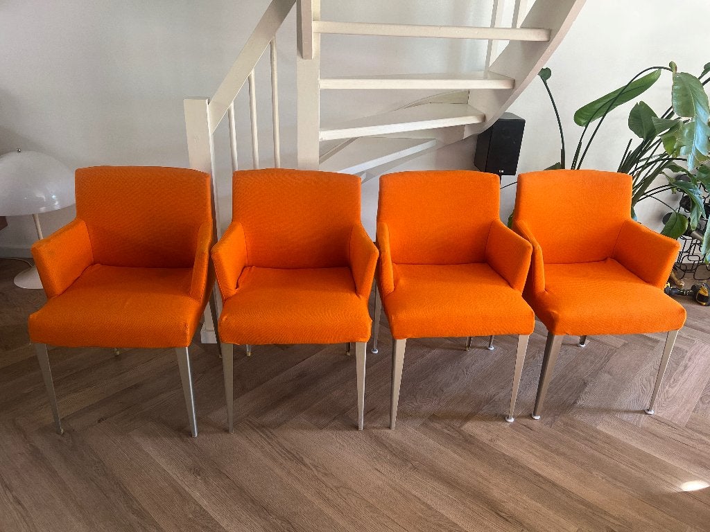 B&B Italia Melandra Antonio Citterio Oranje Eettafel Stoelen, Huis en Inrichting, Stoelen, Ophalen, Gebruikt, Overige kleuren