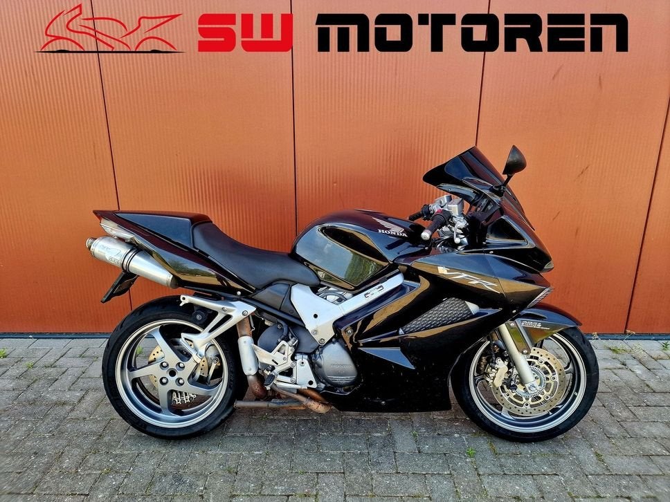 VFR800FI VTEC ABS, LEOVINCE, KOOPJE! VFR 800 FI 800FI, 782 cc, HONDA, 4 cilinders, Motorrijbewijs A