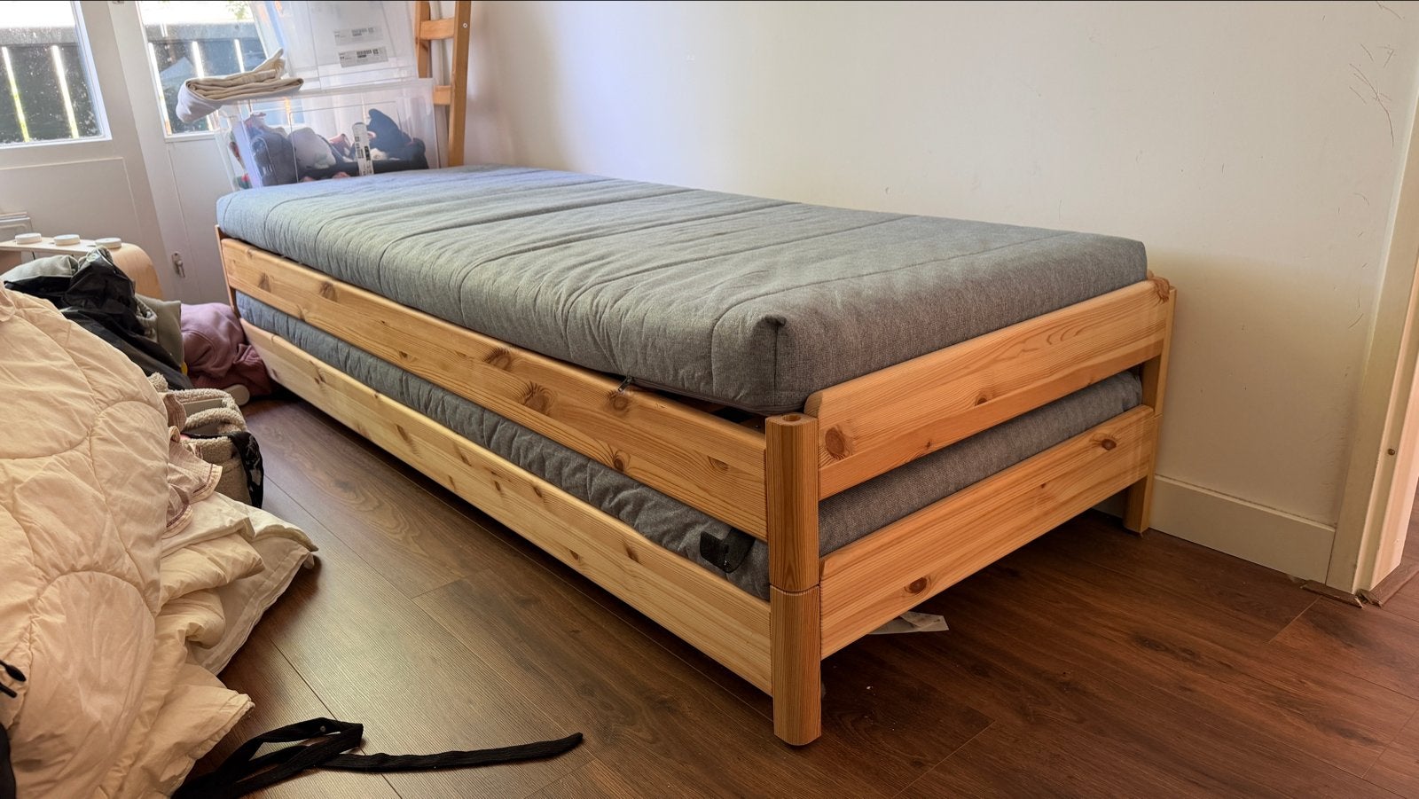 Praktisch Dubbel Ikea Logeerbed - Utaker, Ophalen, Gebruikt, 90 cm, Overige kleuren