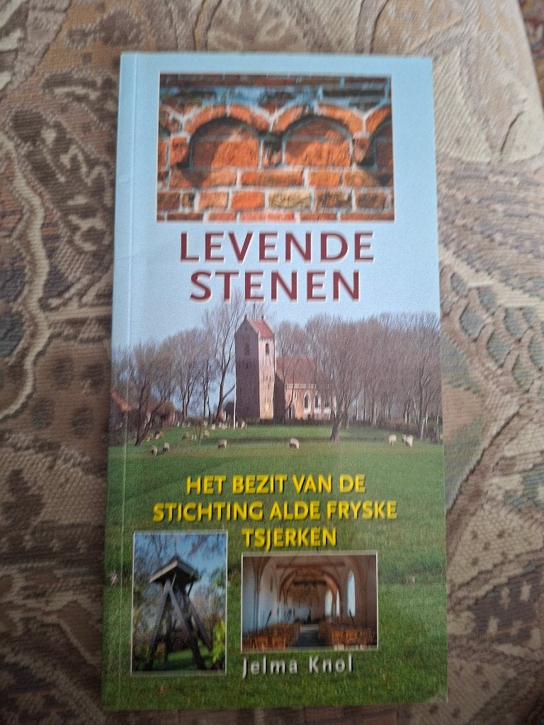 Levende stenen, Boeken, Godsdienst en Theologie, Ophalen of Verzenden, Zo goed als nieuw