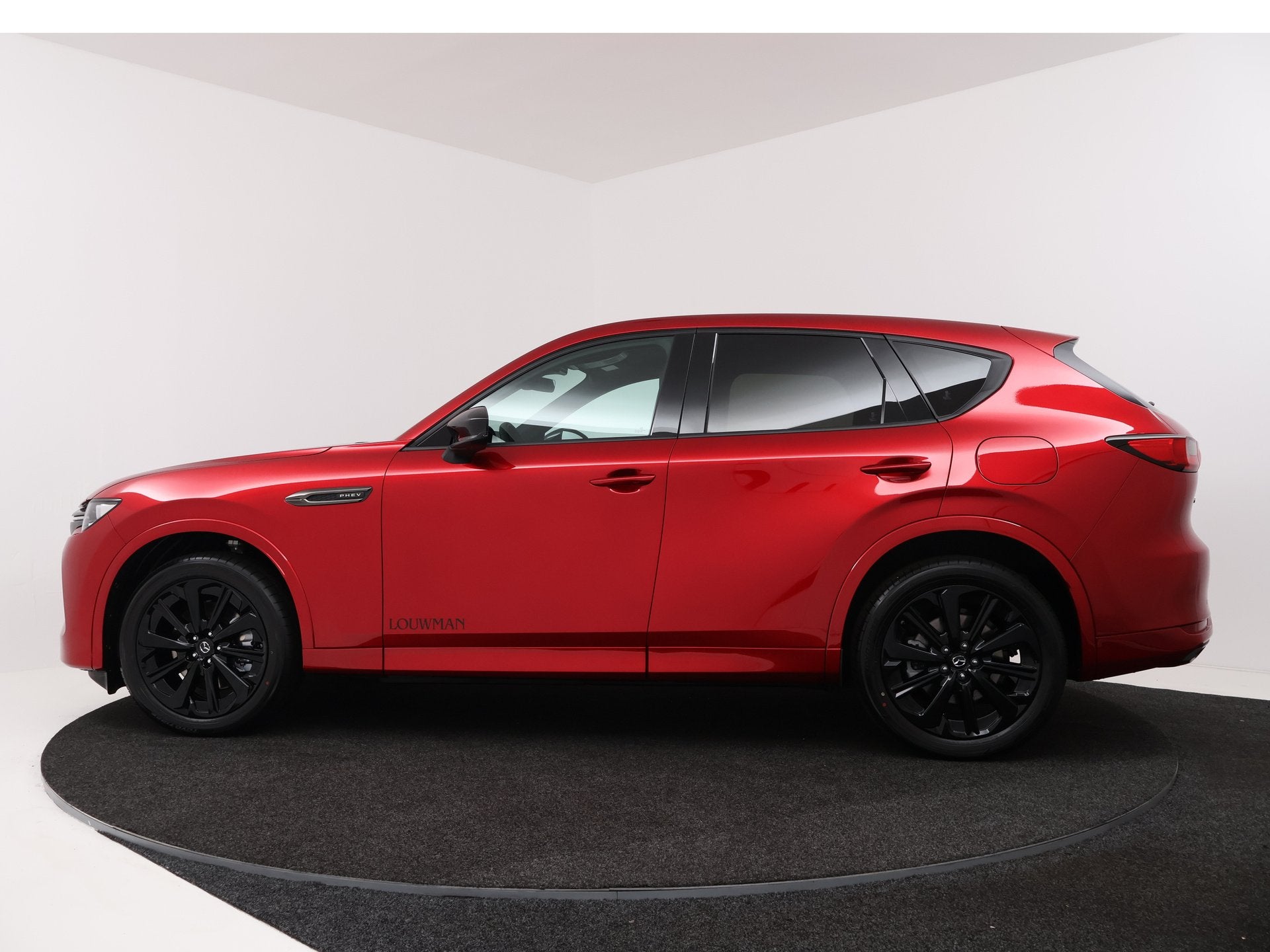 Mazda CX-60 2.5 e-SkyActiv PHEV Homura Business Edition DEMO, Auto's, Mazda, Automaat, Zwart, 4 cilinders, 2500 kg