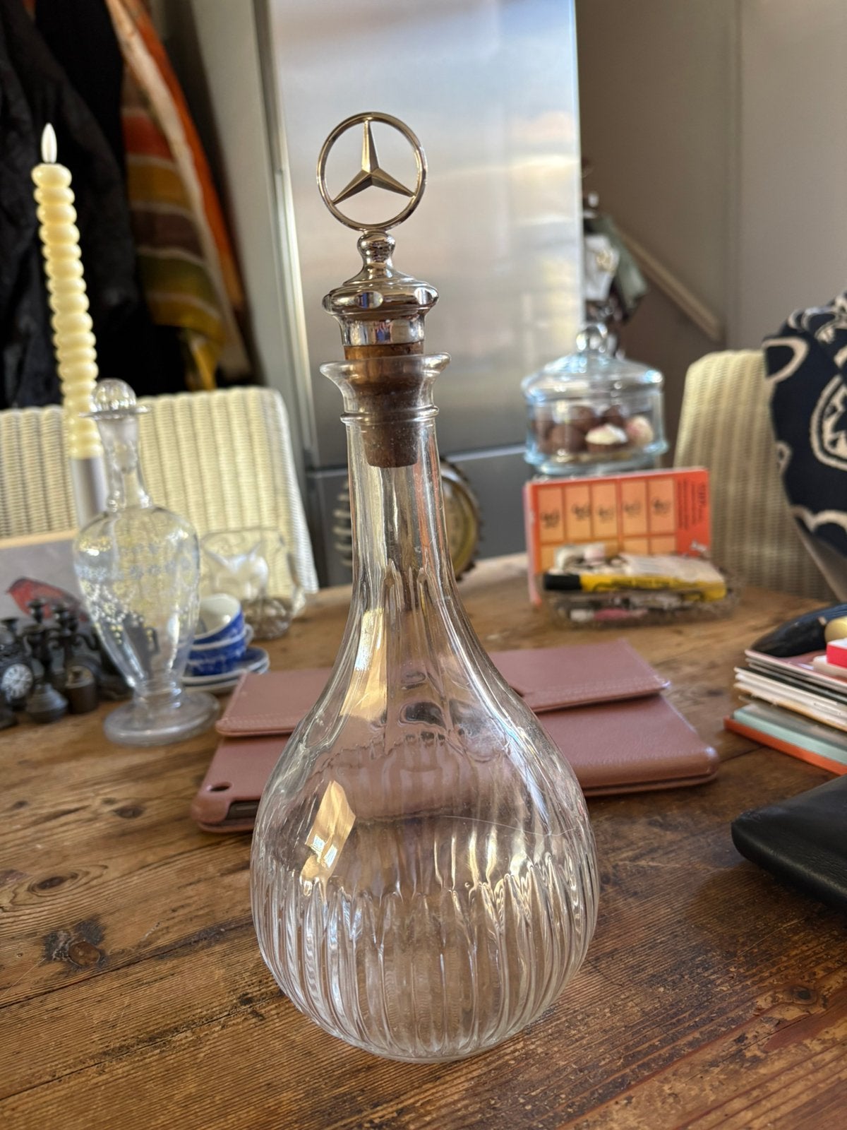 Karaf met Mercedes stop - 24 cm hoog, Ophalen of Verzenden, Gebruikt, Glas, Overige typen
