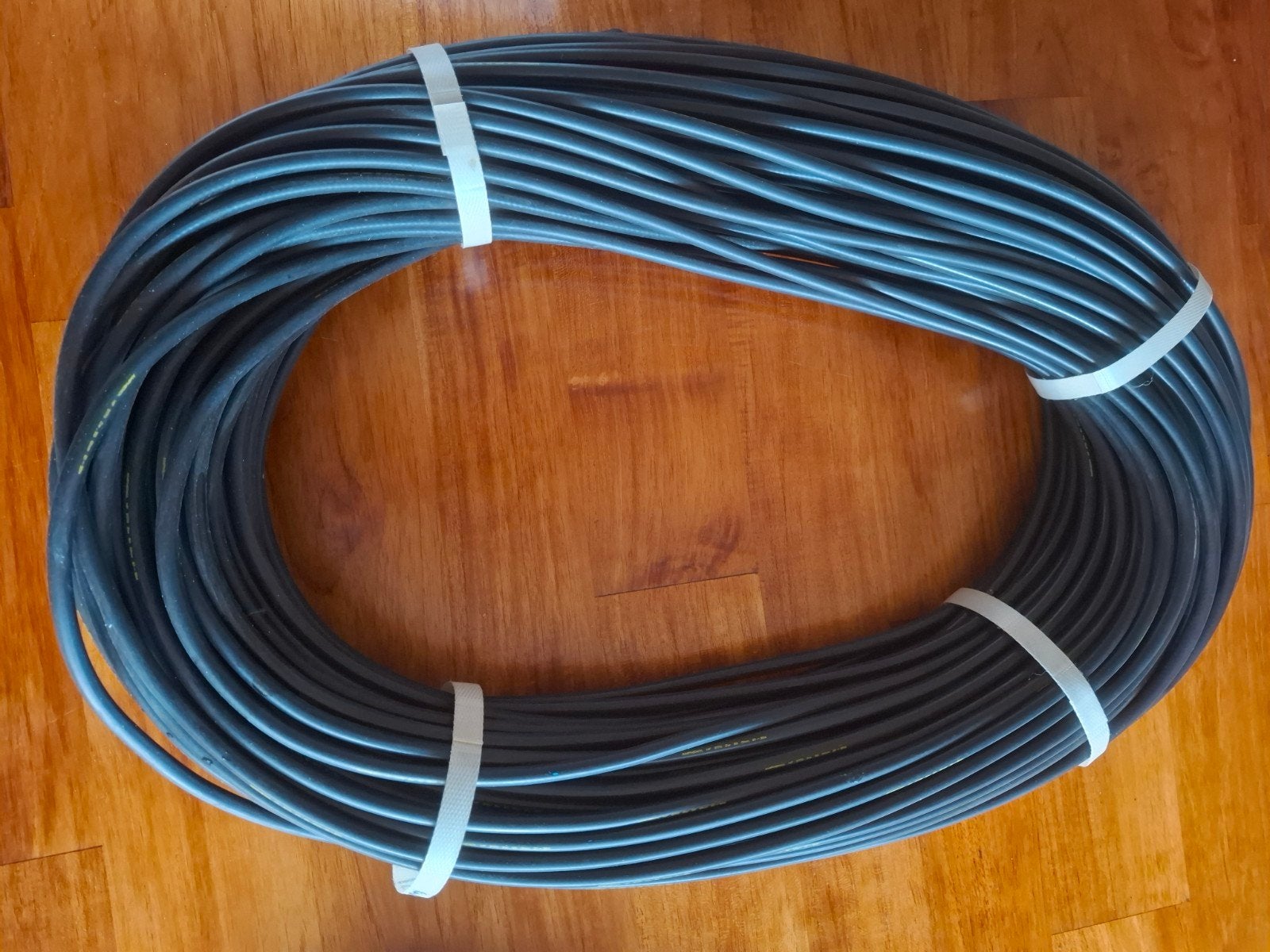 AMPHENOL professionele coaxkabel voor Radiofrequentie, Ophalen of Verzenden, Zo goed als nieuw, 10 meter of meer, Coaxiale kabel