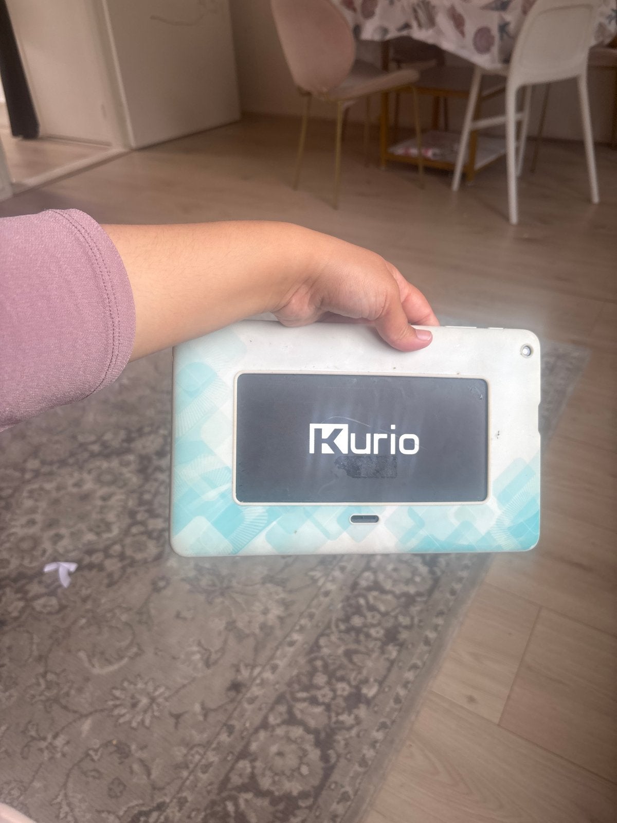 Gratis Kurio tablet - werkt, maar is traag en heeft krasjes, Ophalen of Verzenden, Gebruikt