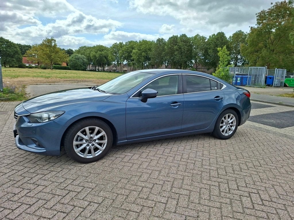 Mazda 6 2.2D 110KW Sedan 2013 Blauw Skyactive, Auto's, Voorwielaandrijving, Zwart, 4 cilinders, Origineel Nederlands