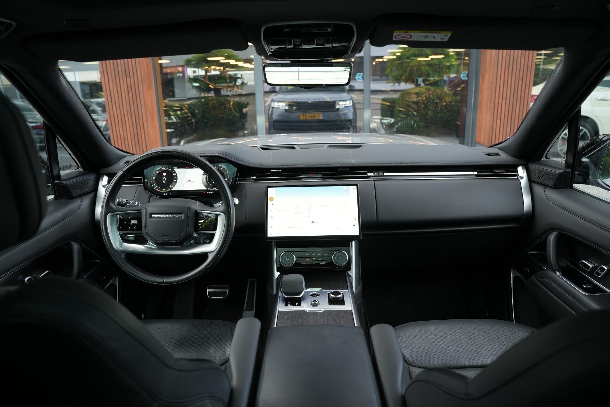 Land Rover Range Rover 3.0 P510e HSE PHEV 510 pk koelbox ele, Automaat, Gebruikt, 510 pk, 2500 kg