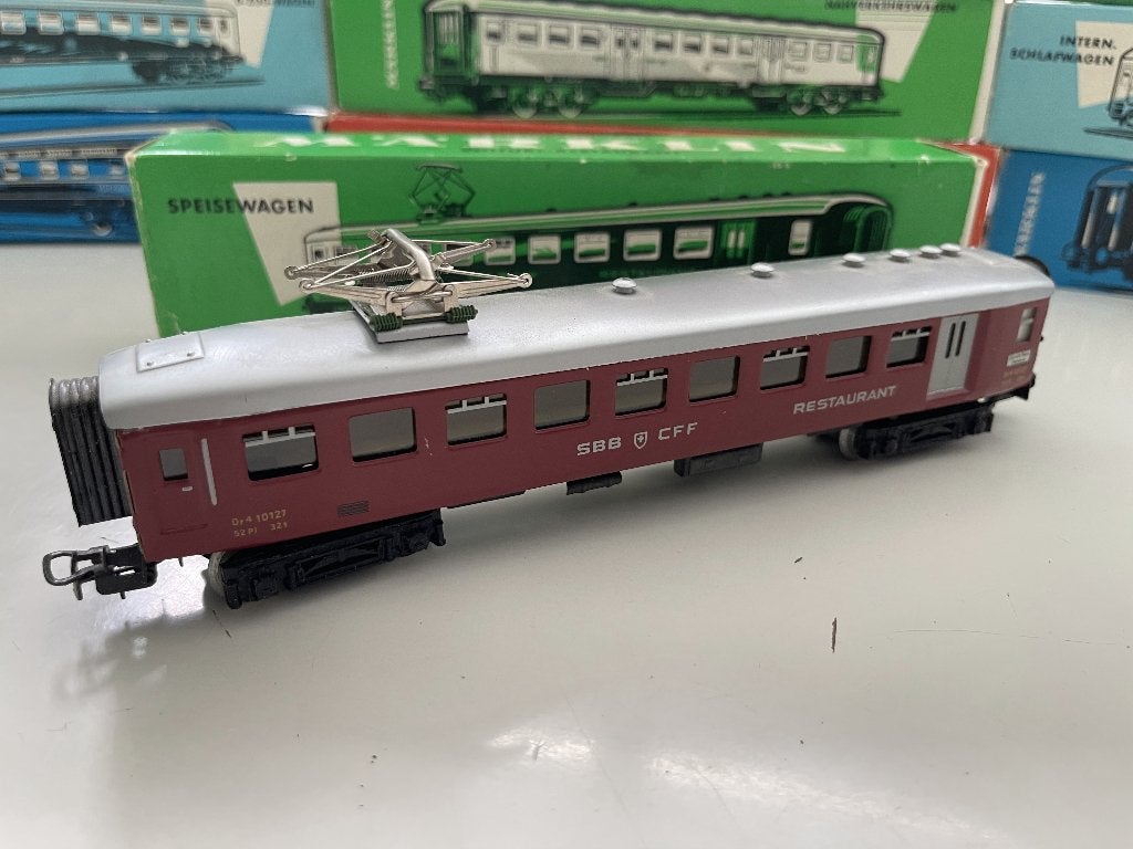 Märklin 4035 Restauratiewagen SBB Zwitserland erg mooi OVP, Hobby en Vrije tijd, Modeltreinen | H0, Wisselstroom, Wagon, Ophalen of Verzenden