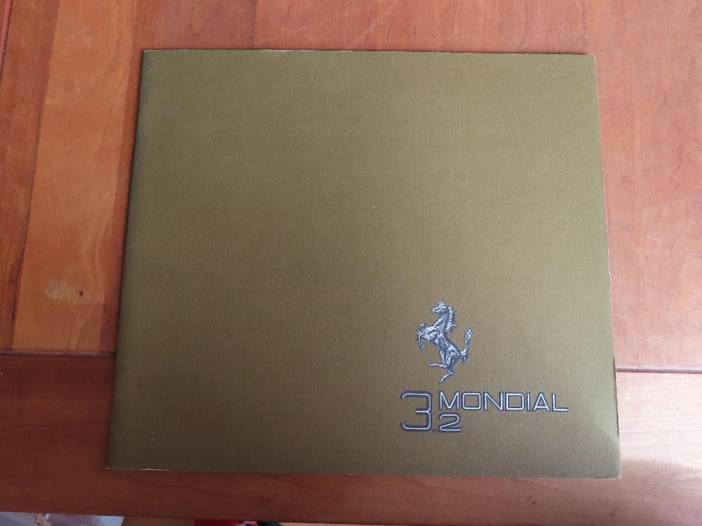Prestige brochure Ferrari Mondial 3.2 Coupe + Cabrio 1985, Ophalen of Verzenden, Zo goed als nieuw, Ferrari, Ferrari