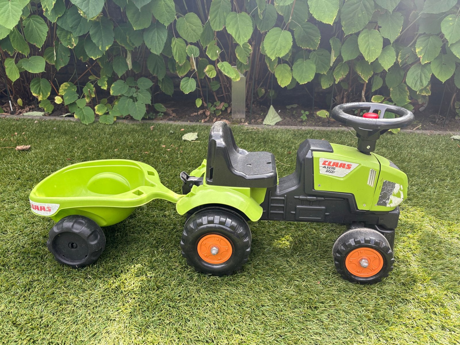 Claas Axos 320 traptractor met aanhanger, Ophalen, Gebruikt, Trapvoertuig