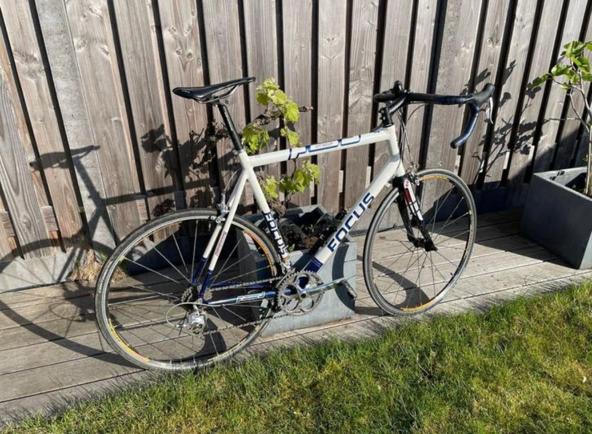 Racefiets focus carbon voorvork, Gebruikt, Velgrem, Overige maten, 15 tot 20 versnellingen