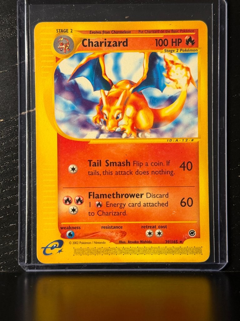 Charizard – Expedition Base Set – 2002 – Near Mint – 39/165, Hobby en Vrije tijd, Verzamelkaartspellen | Pokémon, Ophalen of Verzenden