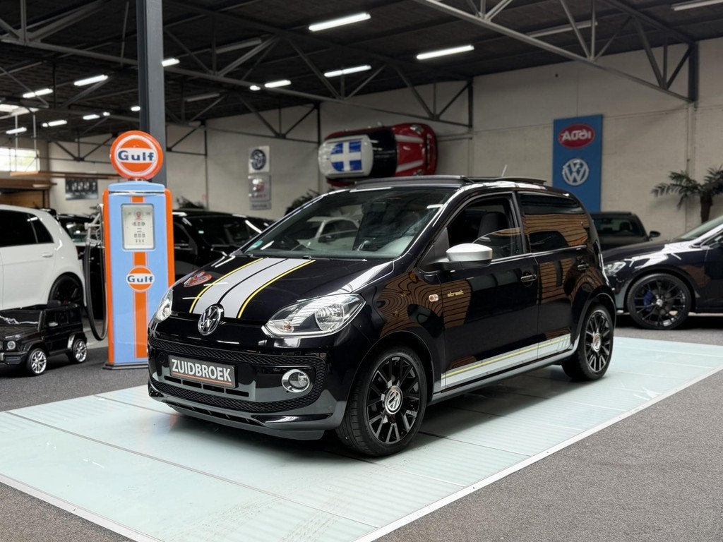 Volkswagen up! 1.0 Street up! Pano | Leer | Airco | Navi, Auto's, Volkswagen, Gebruikt, Up!, Zwart, Origineel Nederlands