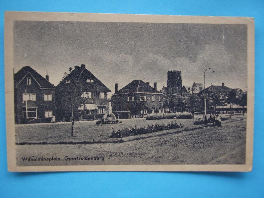 Geertruidenberg,  Wilhelminaplein, Verzamelen, Ansichtkaarten | Nederland, Verzenden, Voor 1920, Noord-Brabant