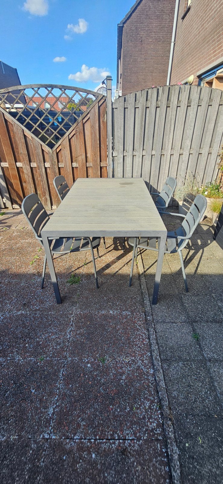 Tuinset met 4 stoelen en tafel - Grijs, Tuin en Terras, Ophalen, 4 zitplaatsen, Gebruikt, Aluminium