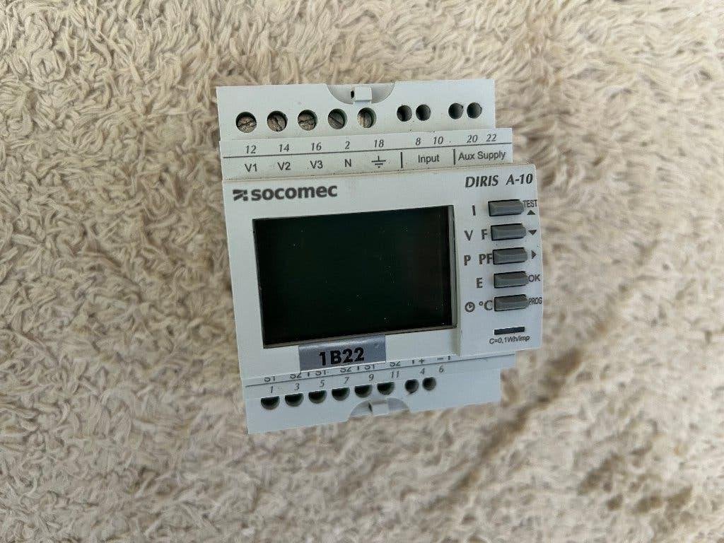 tk:Siemens SEH62.1 Digitale Tijdschakelklok DIN-rail 230V, Hobby en Vrije tijd, Ophalen of Verzenden, Gebruikt
