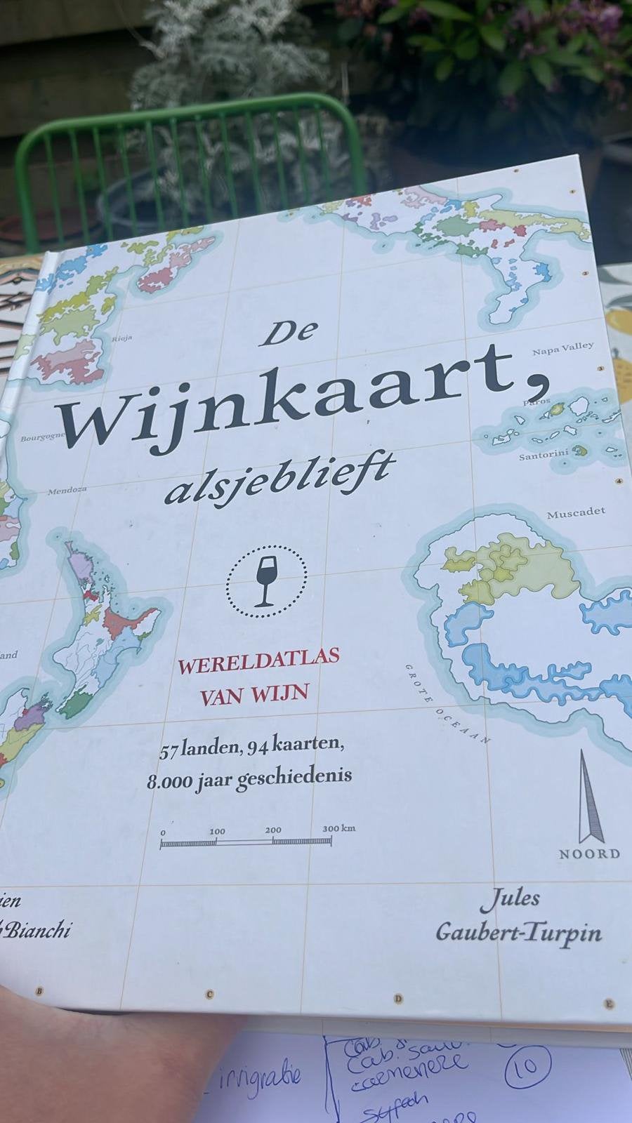 Wijnboek gezocht!!!, Ophalen, Zo goed als nieuw