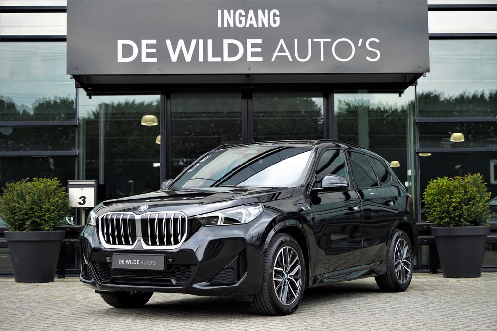 BMW X1 xDrive25e M-sport Pano Memory Harman/Kardon Camera Ma, Gebruikt, Zwart, Automatische klimaatregeling, Zwart
