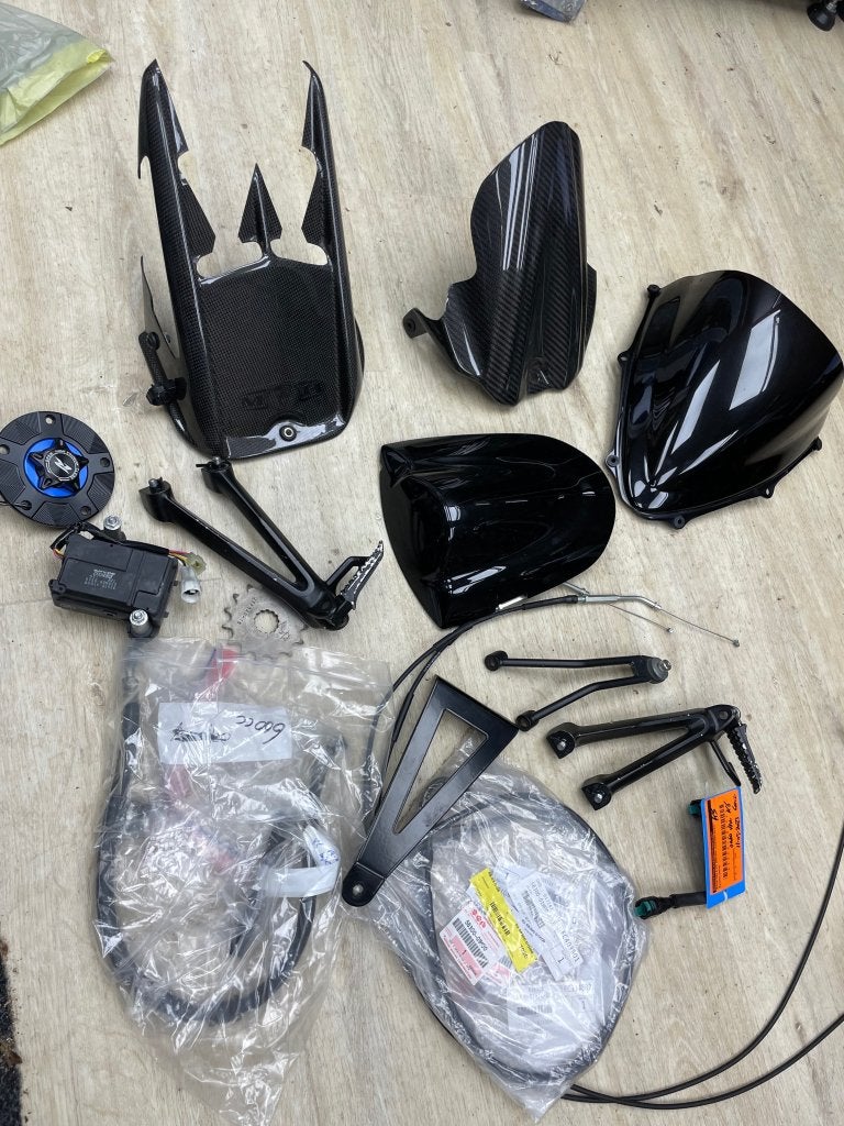 Suzuki GSX R600 onderdelen, Niet ingevuld, Gebruikt, Niet ingevuld, Niet ingevuld