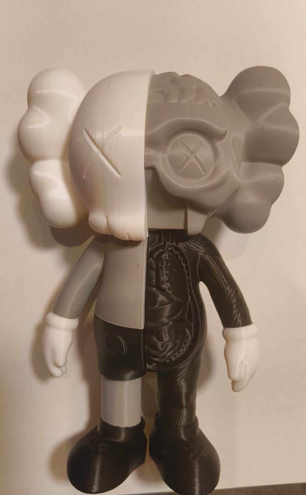 KAWS Companion 3D-geprint beeldje - 20 cm kunststof, Kinderen en Baby's, Speelgoed | Actiefiguren, Ophalen of Verzenden, Nieuw