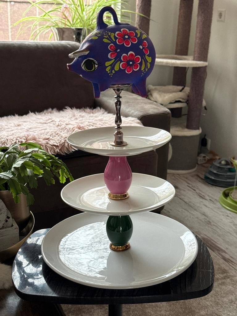 Etagere met 3 lagen en varkentje, Ophalen, Gebruikt, Keramiek, Overige typen