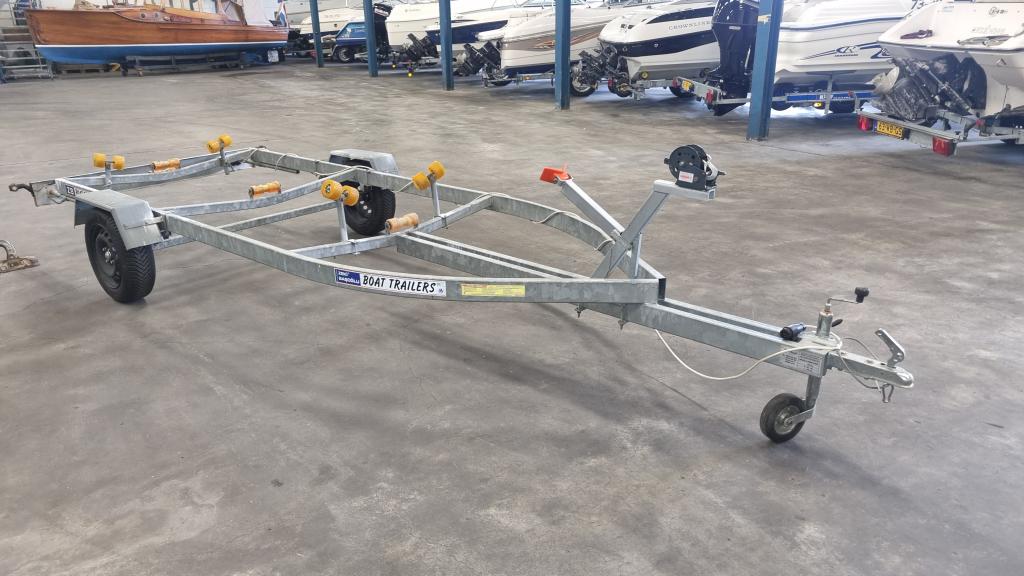 Zeki boottrailer 750kg in nette staat! (bj 2007), Watersport en Boten, Boottrailers, Gebruikt, Overige typen