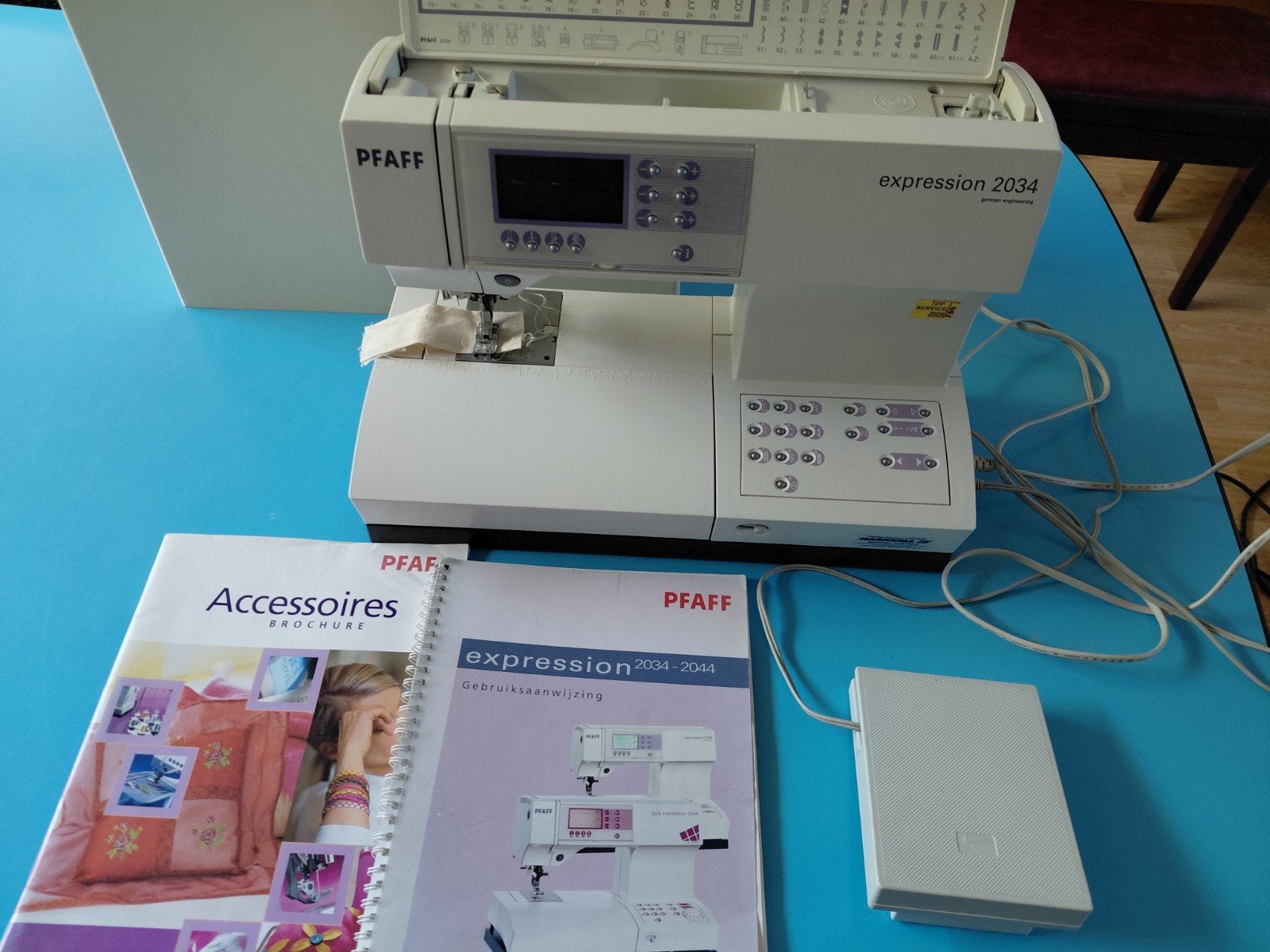 Pfaff expression 2034 naaimachine, Ophalen, Zo goed als nieuw, Naaimachine, Pfaff