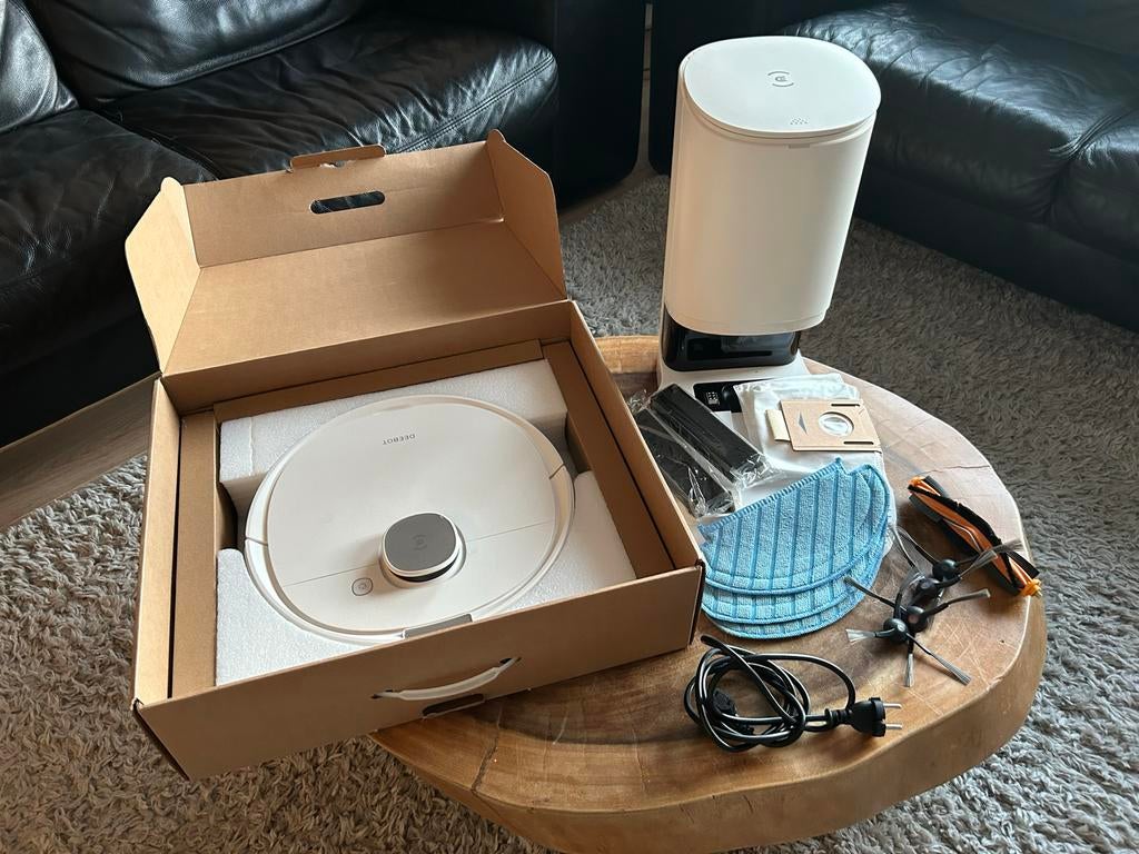 Deebot T10+ Dweil- en Zuigrobot - Zgan - robotstofzuiger, Ophalen of Verzenden, Zo goed als nieuw, Robotstofzuiger, Minder dan 1200 watt