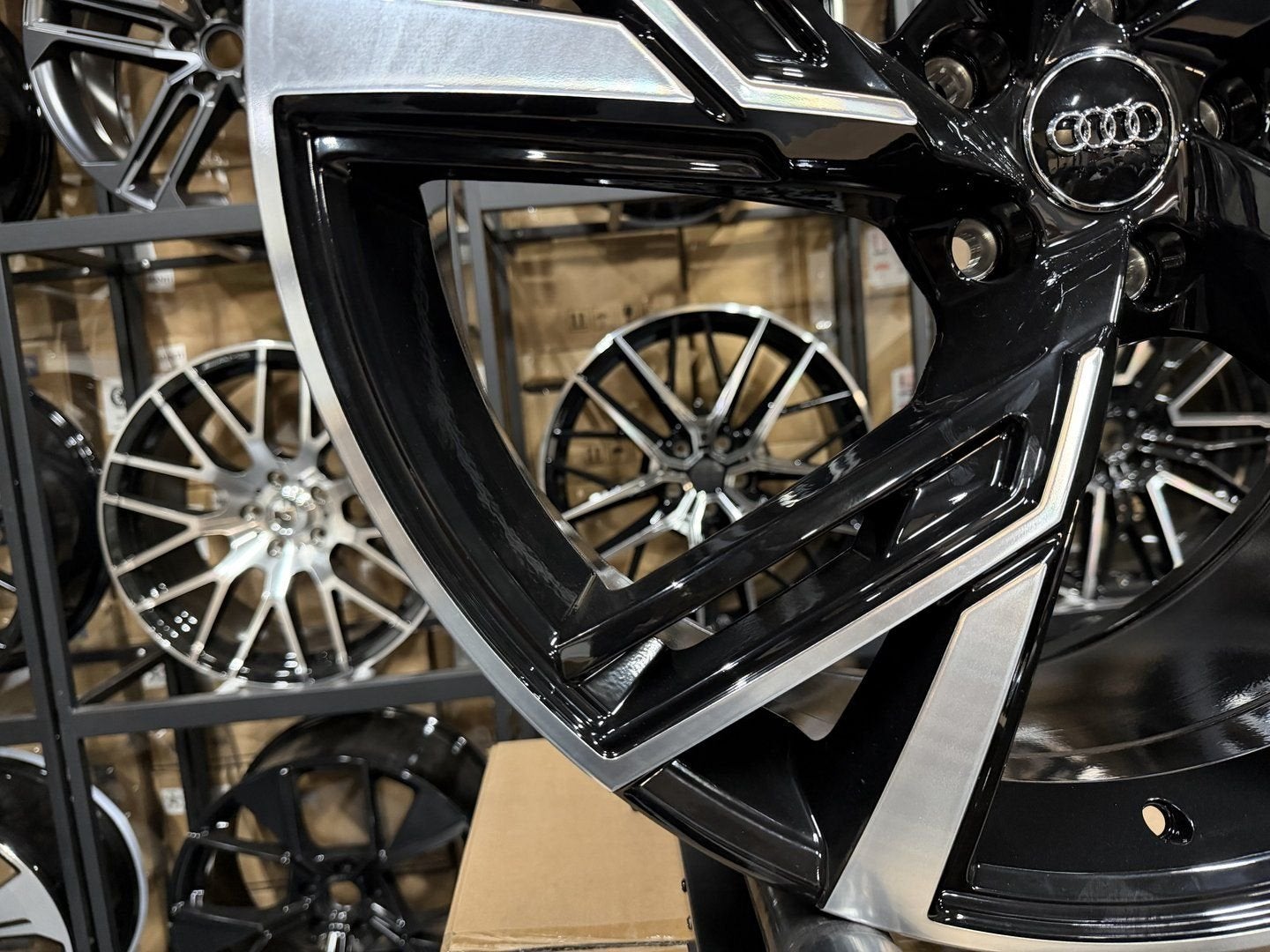 20 inch Audi RS look velgen A4 A5 A6 A7 A8 Q3 Q5 Q7 R8 RS6, Auto-onderdelen, Banden en Velgen, Gebruikt, Velg(en), -, -