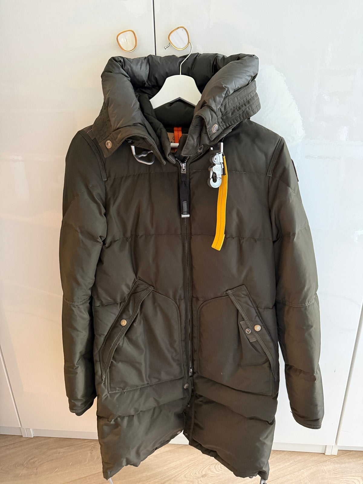 Parajumpers Long bear dames jas maat s, Kleding | Dames, Jassen | Winter, Ophalen of Verzenden, Gedragen, Zwart