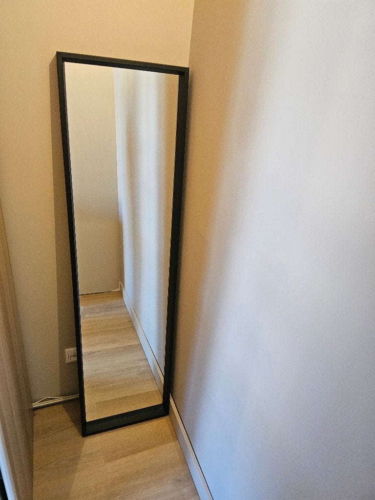 IKEA NISSADAL spiegel - Zwart, Huis en Inrichting, Woonaccessoires | Spiegels, Ophalen, Minder dan 50 cm, 100 tot 150 cm, Zo goed als nieuw