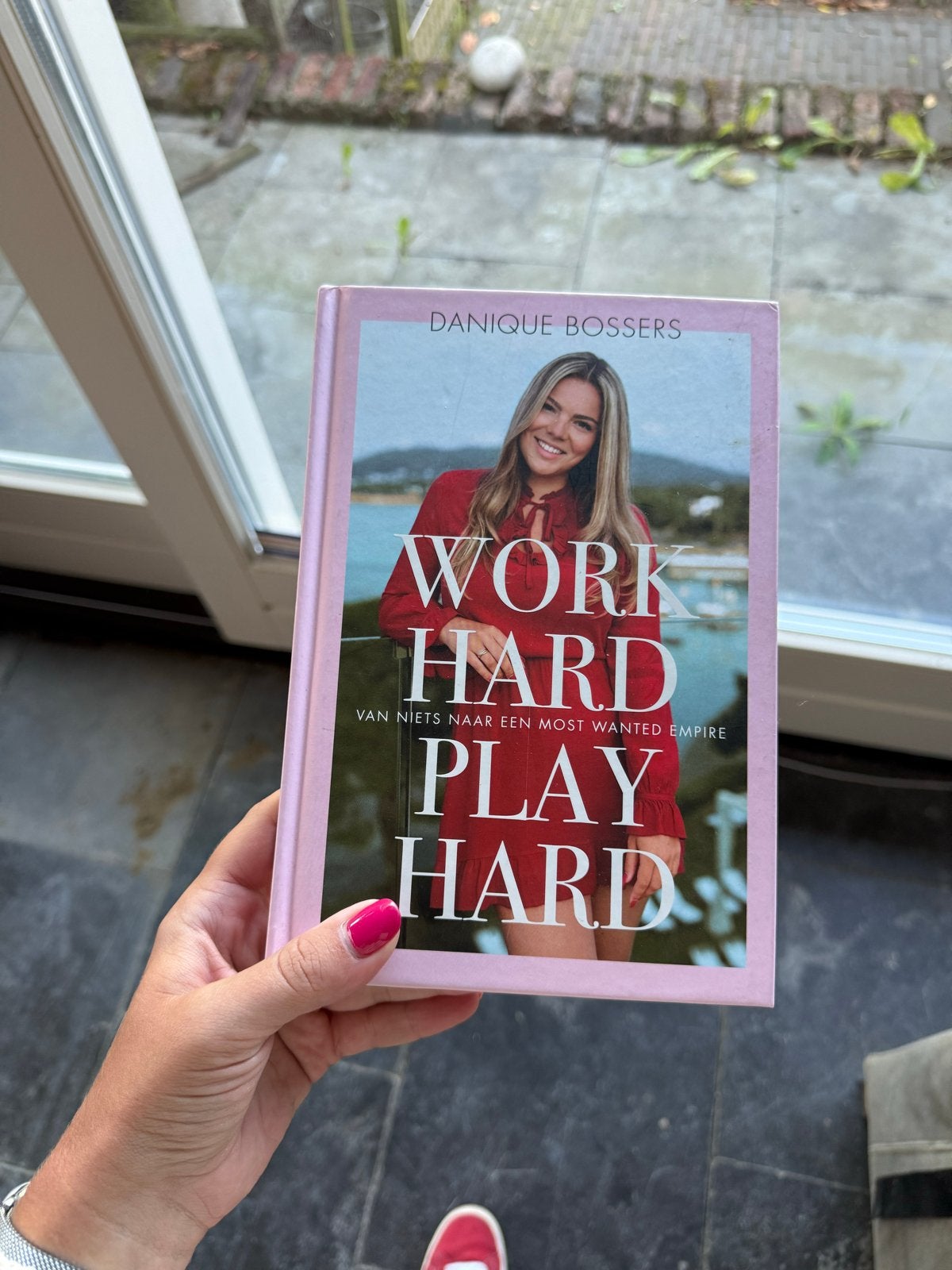 Danique Bossers - Work hard, play hard, Boeken, Danique Bossers, Ophalen of Verzenden, Zo goed als nieuw, Mode algemeen