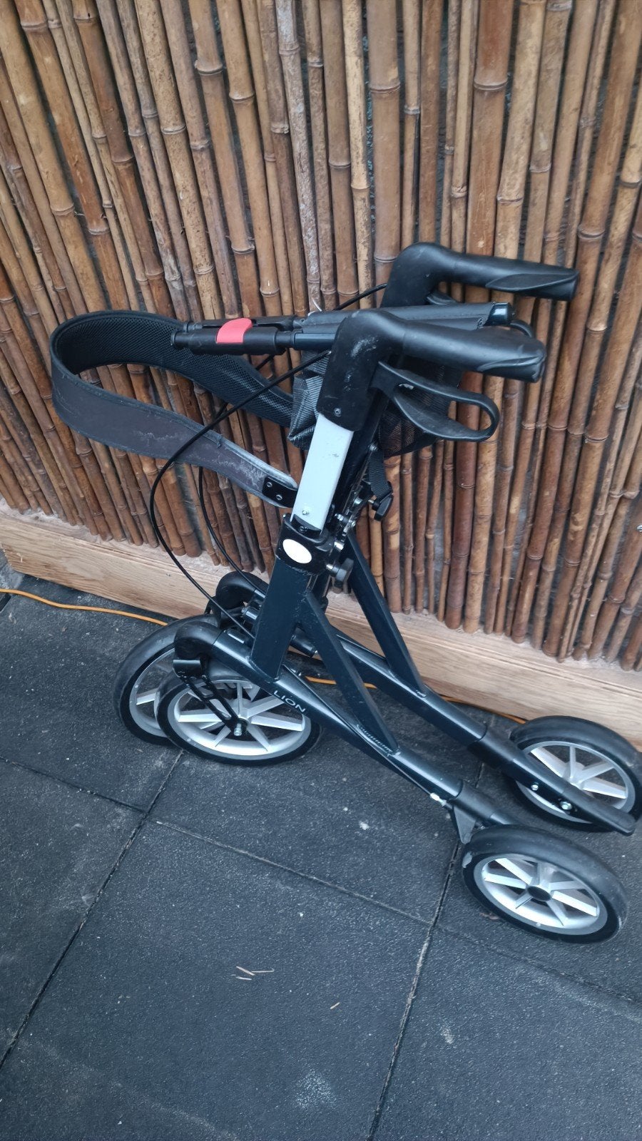 Mobilex lion a/s rollator indoor outdoor zgan, Ophalen, Zo goed als nieuw