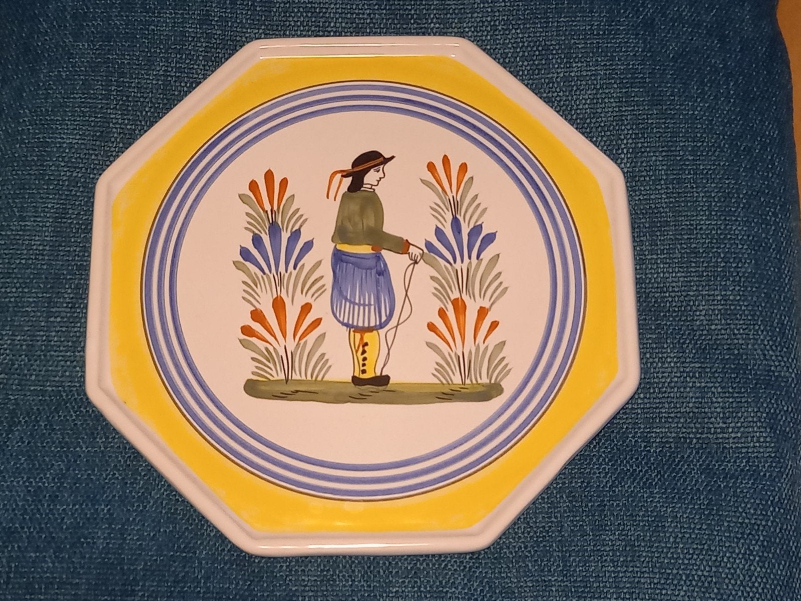 Vintage Quimper Henriot servies, Ophalen