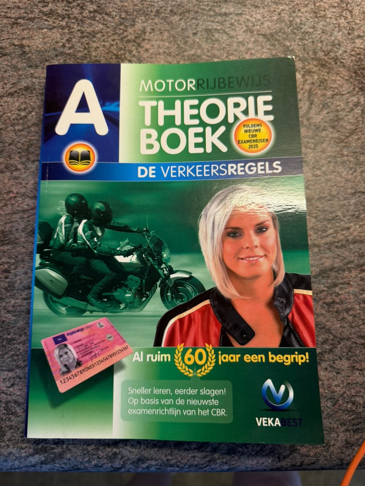 Theorie boek, Ophalen, Zo goed als nieuw