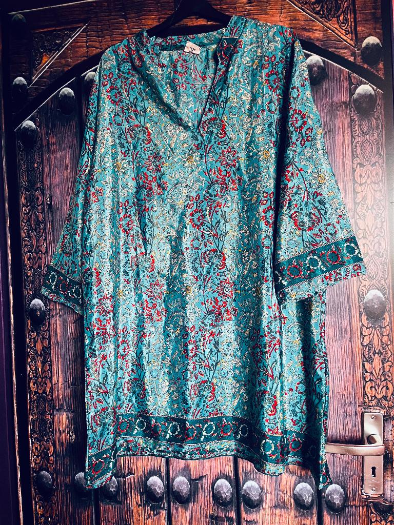 Super mooie nieuwe zijden Ibiza tuniek maat 44 nu voor 35€, Kleding | Dames, Blouses en Tunieken, Overige kleuren, Maat 42/44 (L)