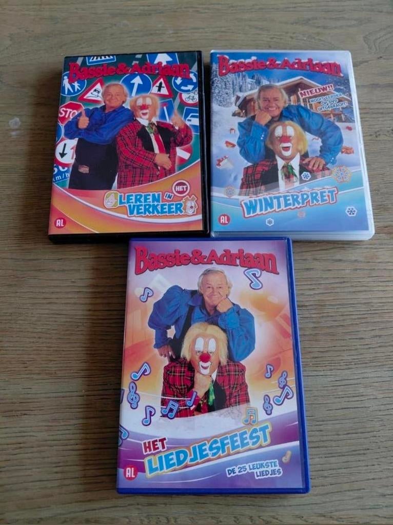 Bassie en Adriaan Liedjesfeest, Winterpret en Leren Verkeer., Alle leeftijden, Ophalen of Verzenden, Zo goed als nieuw, Tv fictie
