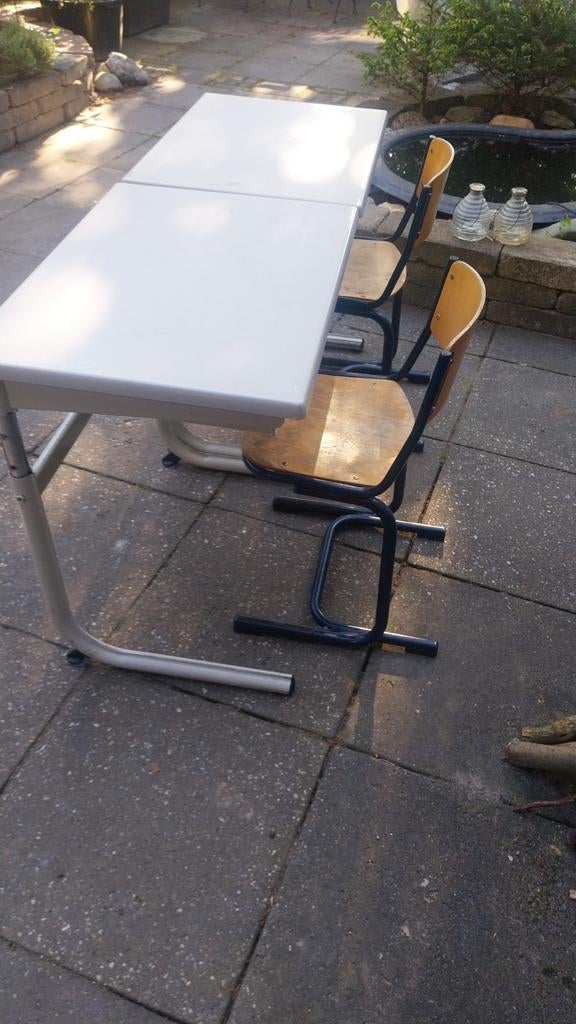 Schoolbankjes, Ophalen, Gebruikt