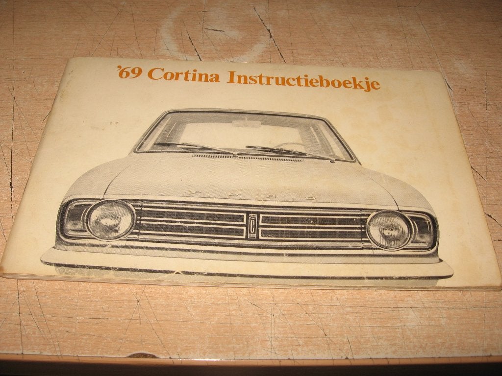 69 Cortina instructieboekje, Ophalen of Verzenden