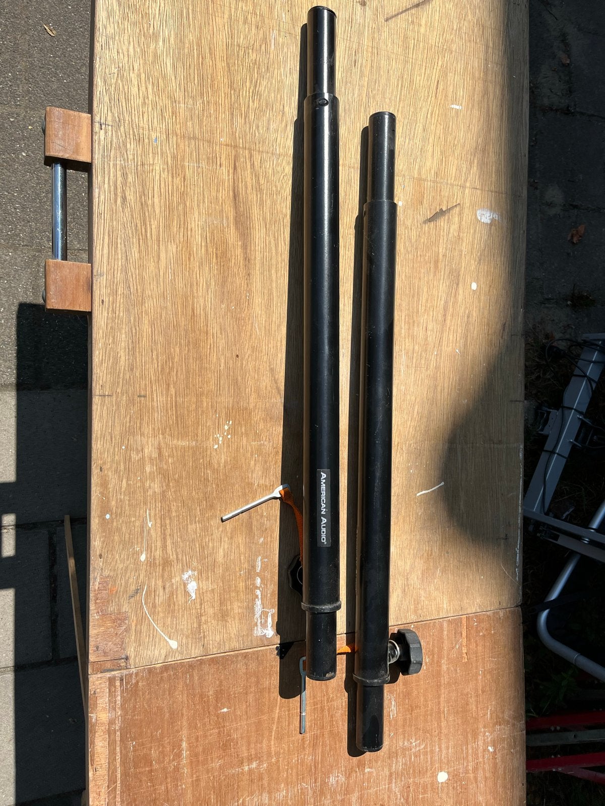 2x Speaker Tussenpaal voor Topkasten - American Audio, Ophalen, Gebruikt