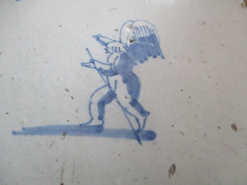 Een antieke tegel ., Ophalen of Verzenden